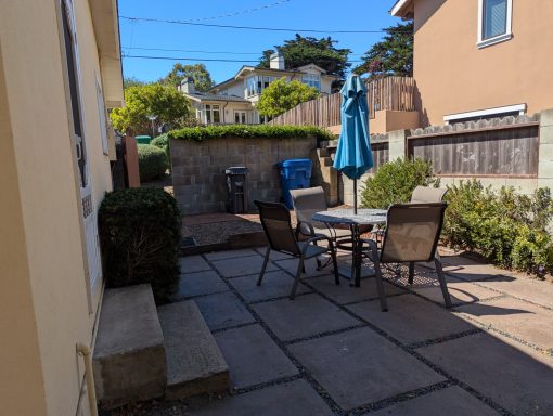 Outdoor sitting area